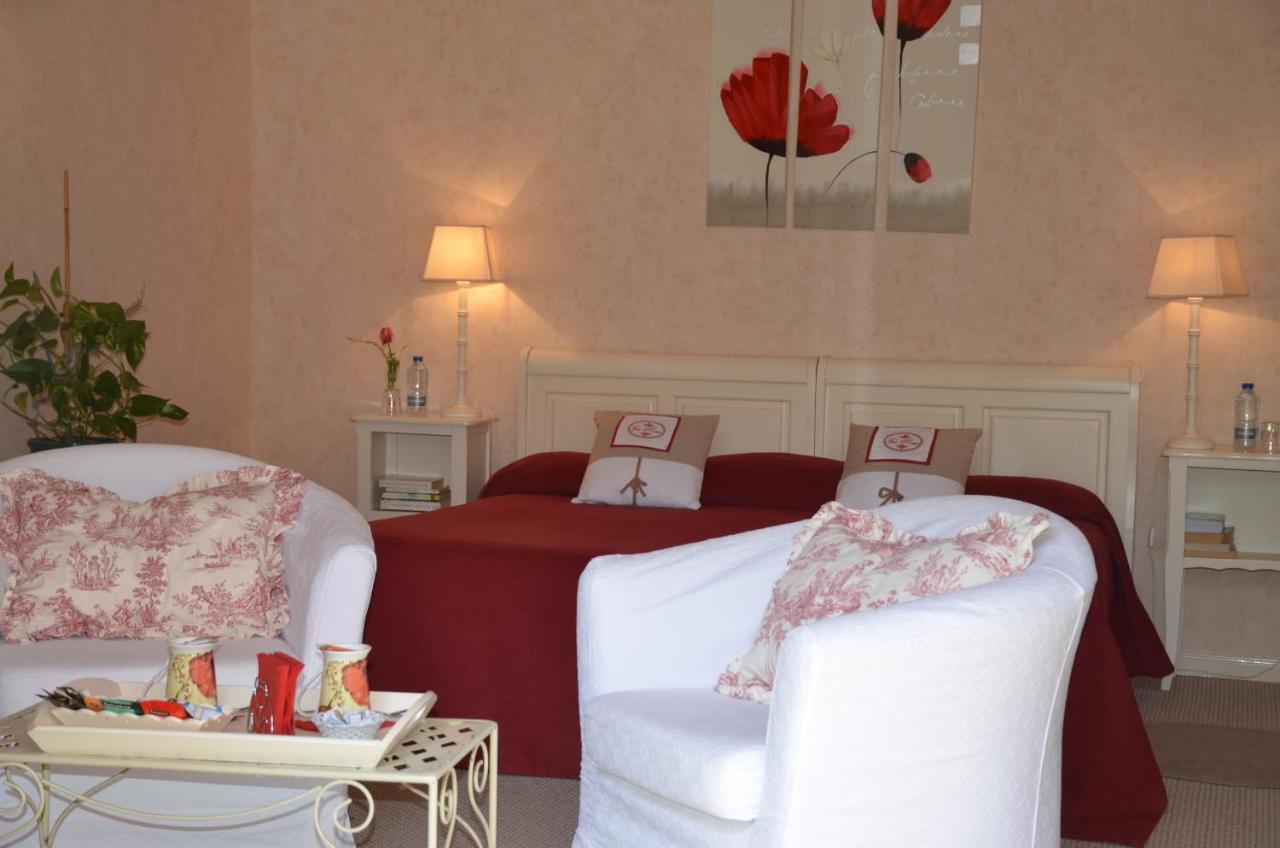 ジヴェルニー Le Clos Fleuri Bed & Breakfast エクステリア 写真