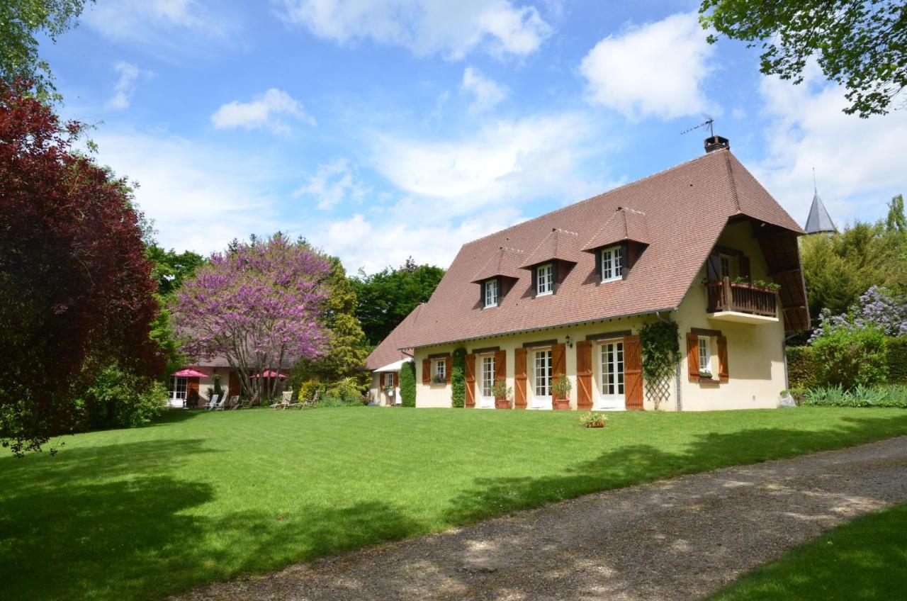 ジヴェルニー Le Clos Fleuri Bed & Breakfast エクステリア 写真