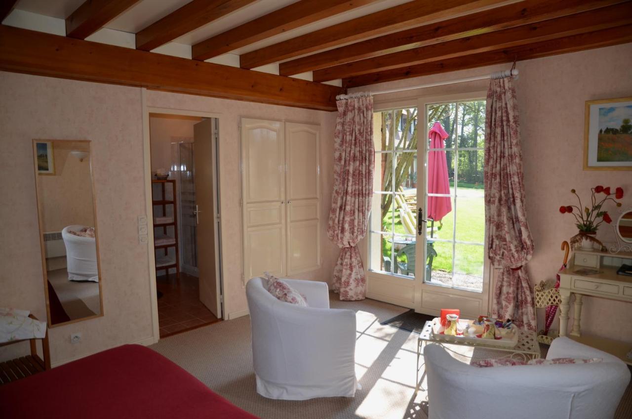 ジヴェルニー Le Clos Fleuri Bed & Breakfast エクステリア 写真